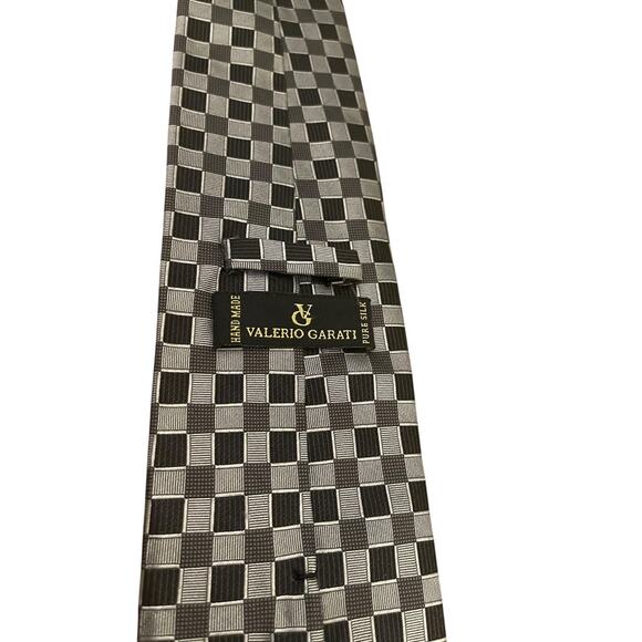 Valerio Garati Pure Silk Hand Made Square Pattern Tie Mens Necktie Black Gray - Picture 7 of 12